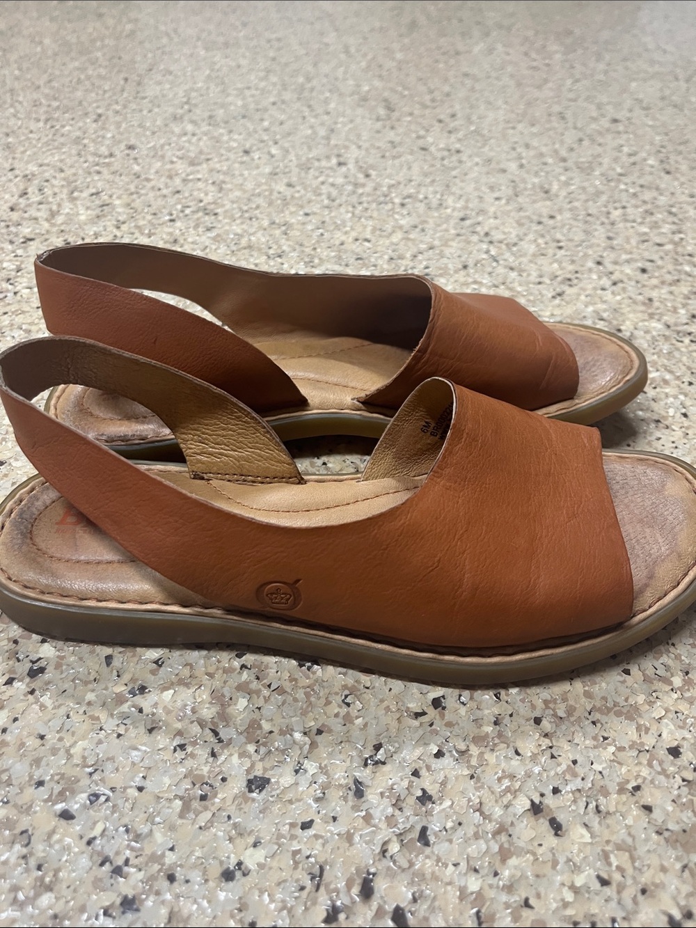 Born Inlet sling back leather Sandals Sz 6 Tan/Brown - Picture 2 of 8